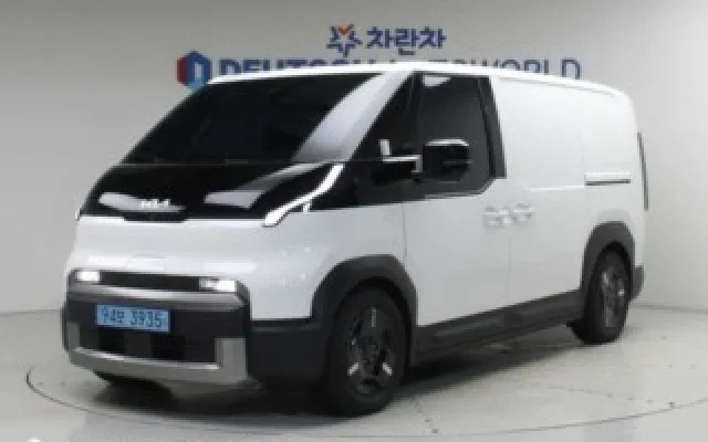 인천저신용자중고차전액할부 PV5 패신저 5인승 베이직 매물 사진 6 - 2026/06 926km